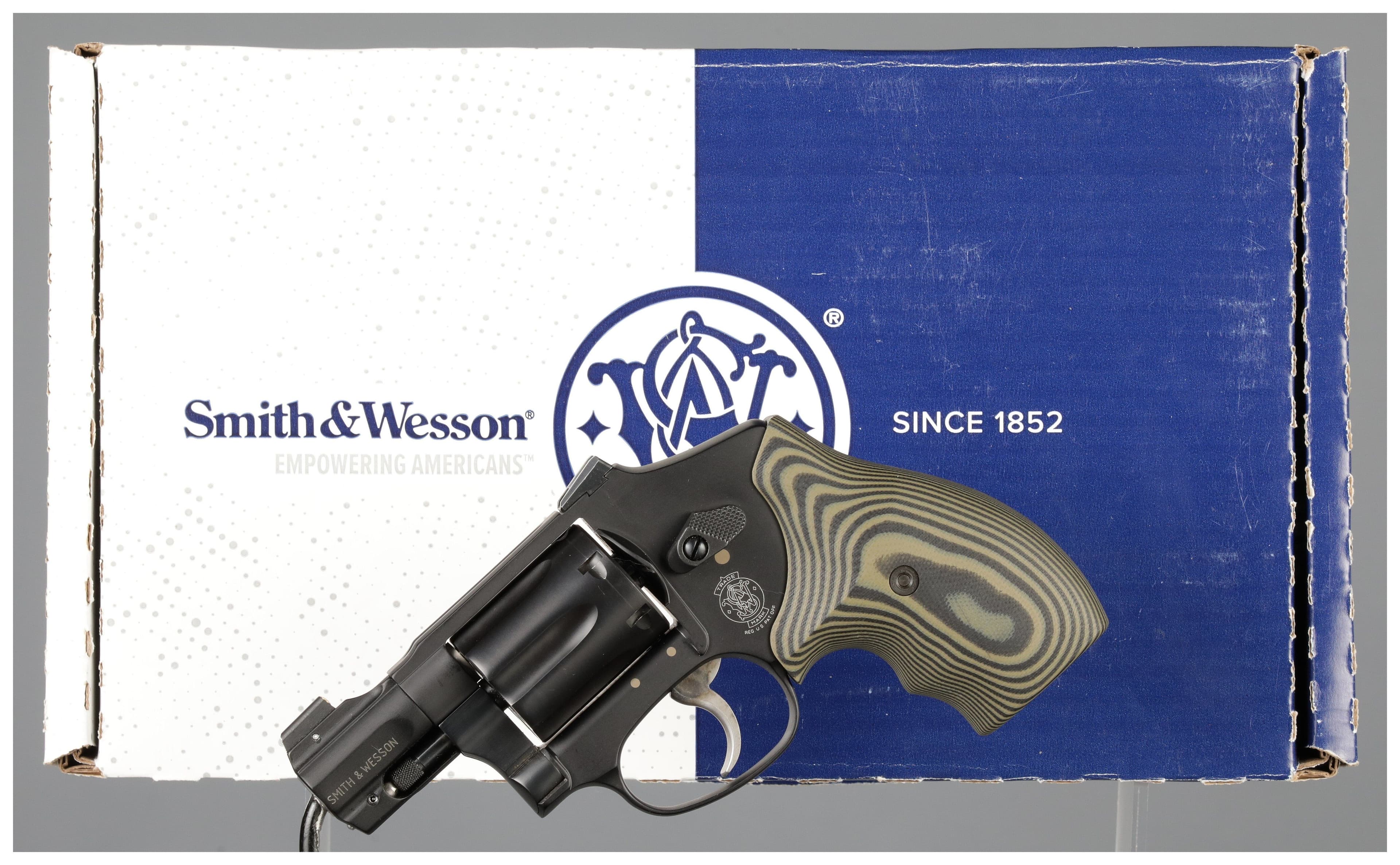 Smith & Wesson 432-UC Revolver