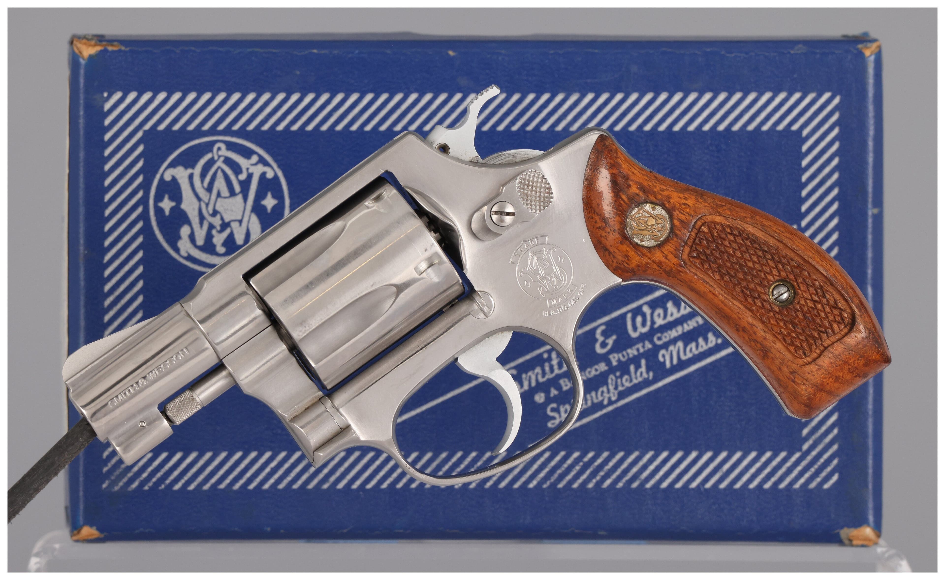 Smith & Wesson 60 Revolver