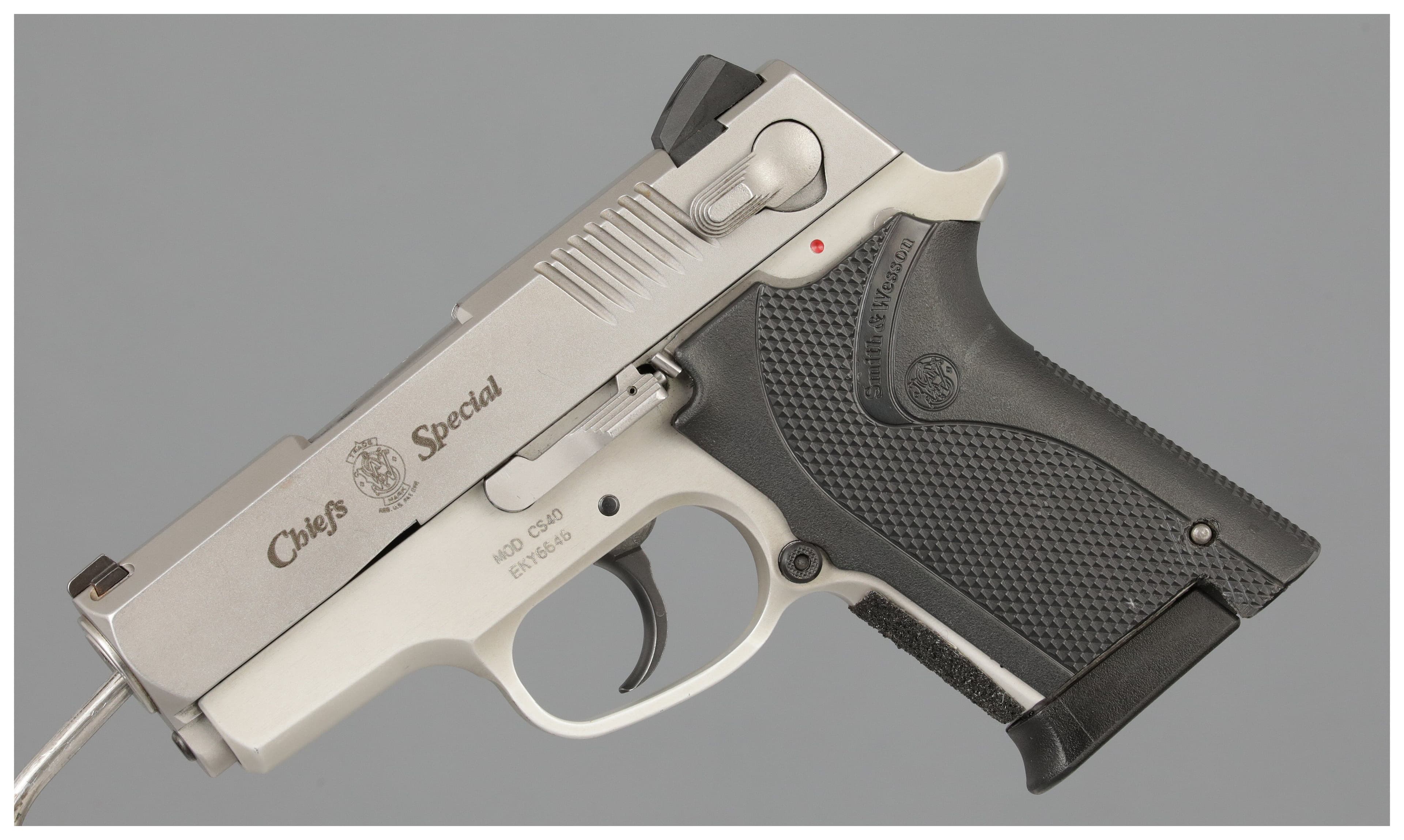 Smith & Wesson Cs40 Pistol