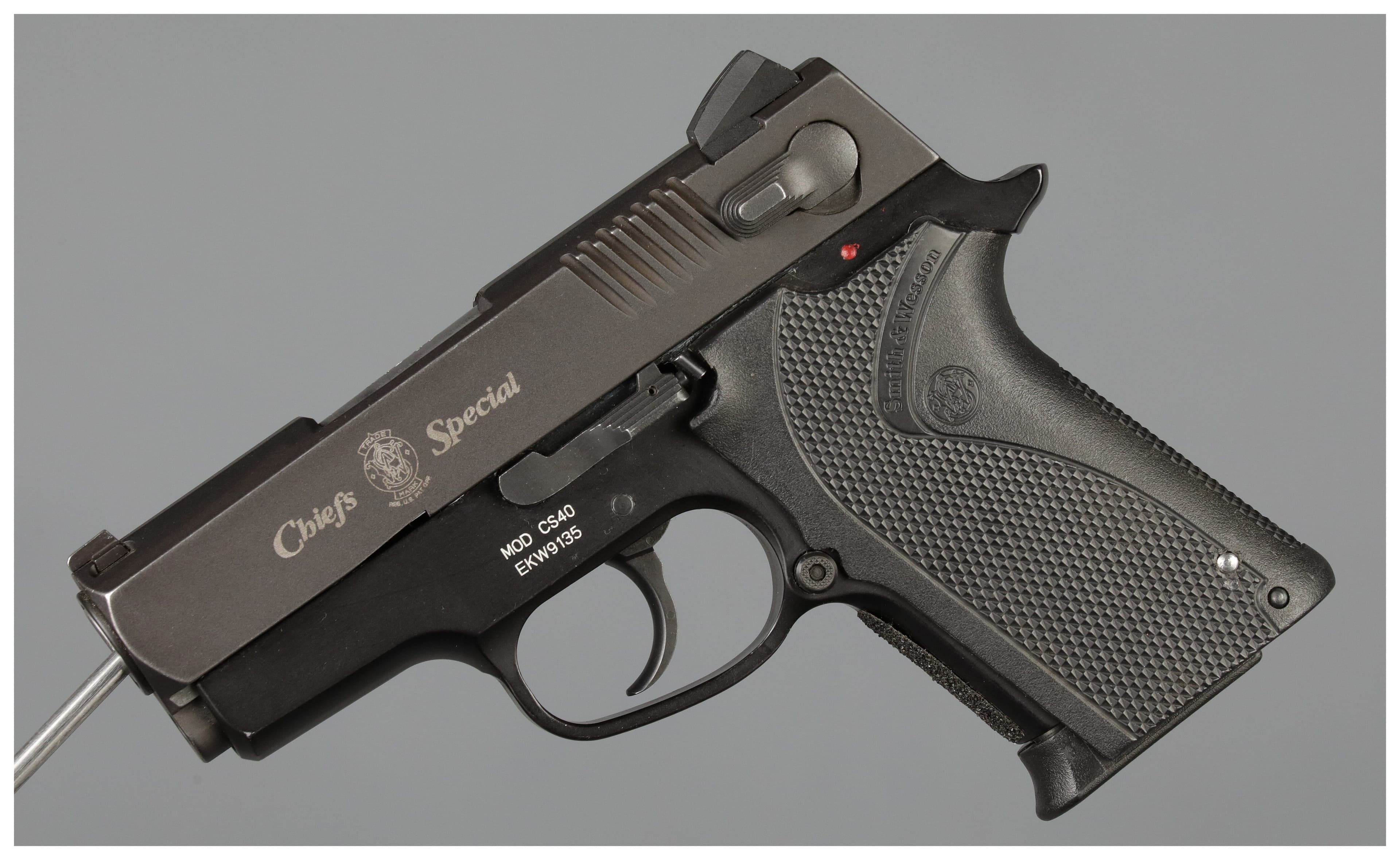Smith & Wesson Cs40 Pistol