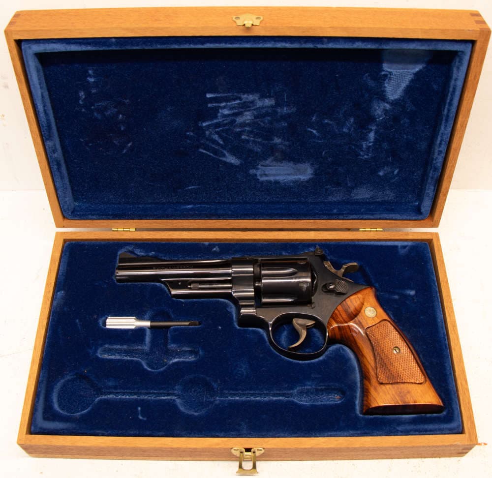 CIB 1975 Smith & Wesson 27-2 Revolver .357 Magnum / 5" Blue Triple T
