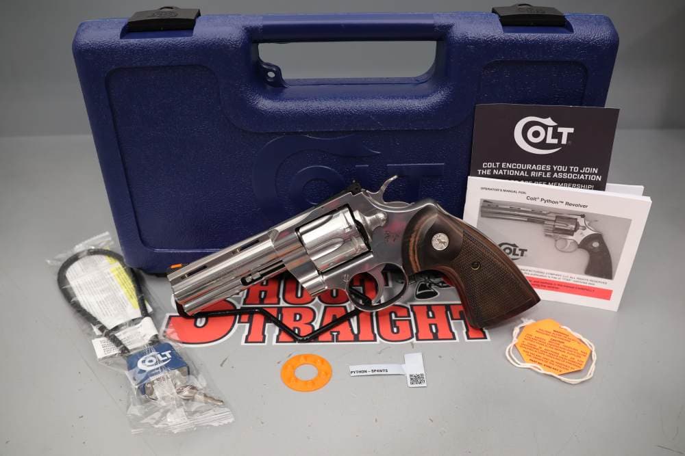 Colt Python .357MAG / .38SPL 4.25" w/ Case - 6rds -