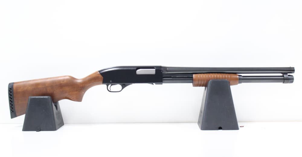 Excellent Winchester 1200 Defender 12 Ga Pump Shotgun Extended Mag Wood