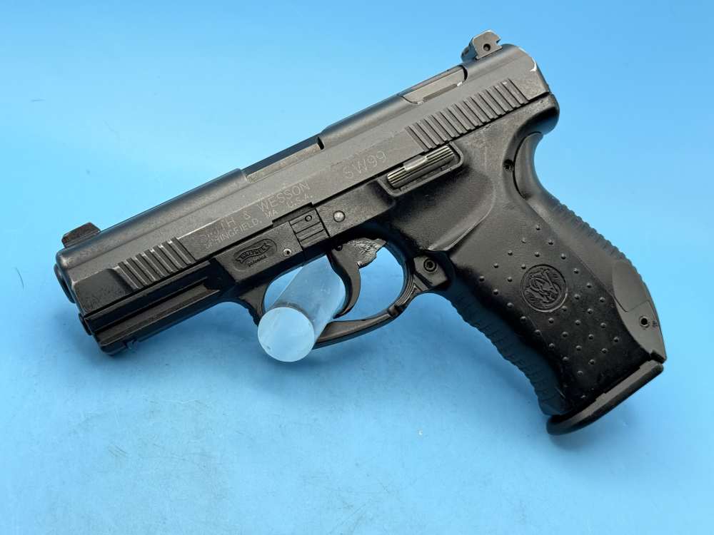 Smith & Wesson SW99 9mm S&W Walther P99