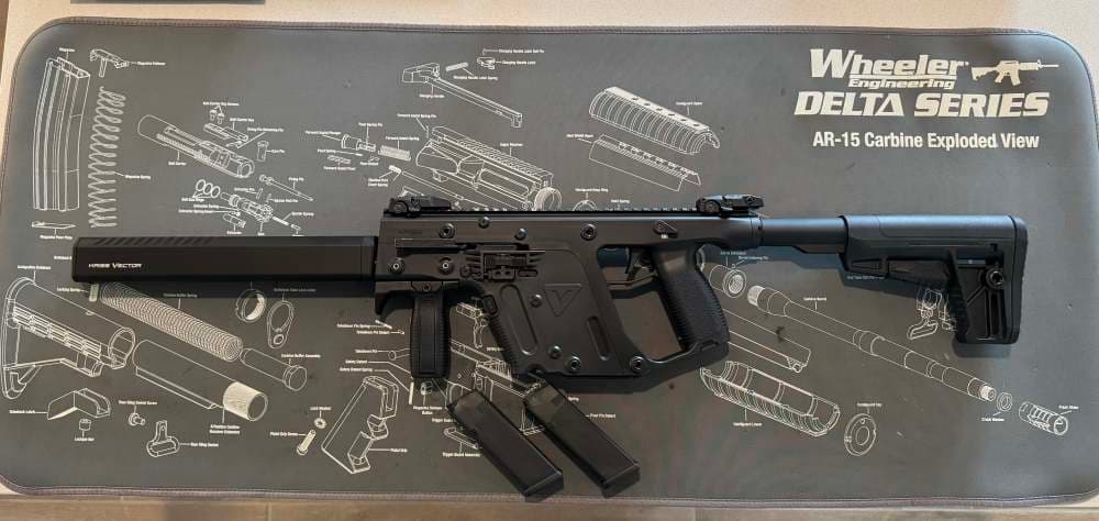 KRISS VECTOR 45acp 16" CRB G2 Rifle 1-25 rd, 5-13RD Glock Mags (6 ttl mags)