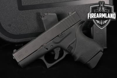 Glock 43 Slimline Micro G43 9mm 3.41 +2 MAGS & ORIG CASE