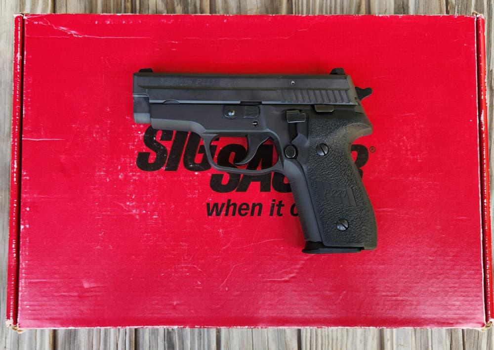 Sig Sauer P229 40 S&W Germany Excellent Condition