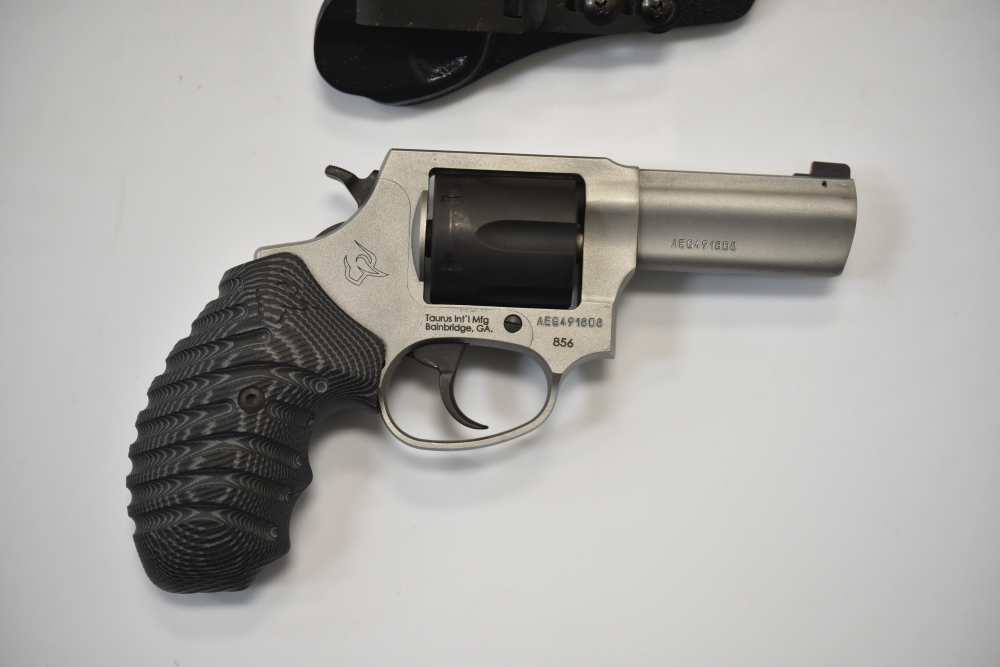 Taurus 856 Revolver