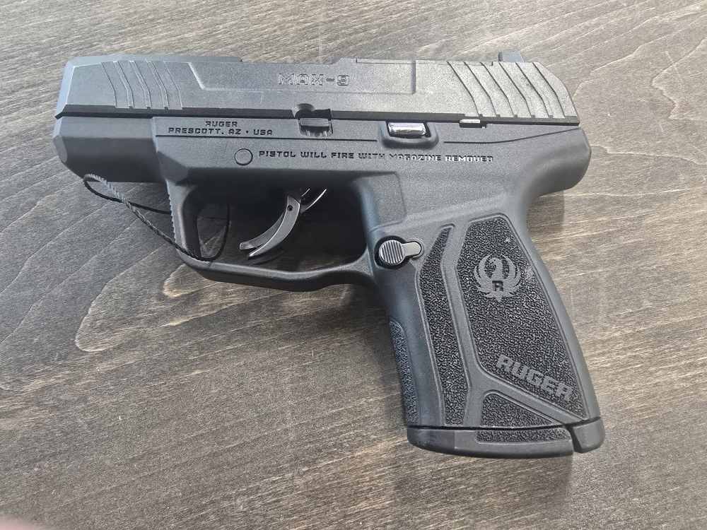 RUGER MAX 9