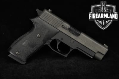 Sig Sauer P220 45 ACP 4.4 DA/SA P 220