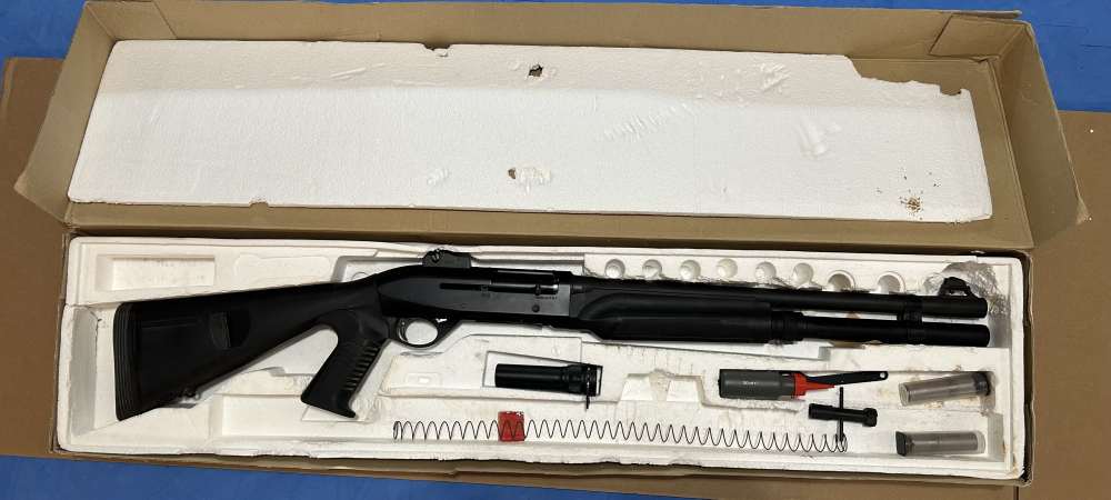 NICE Benelli M2 Tactical 12ga 18" - MESA Tactical Stock + 7rd Tube