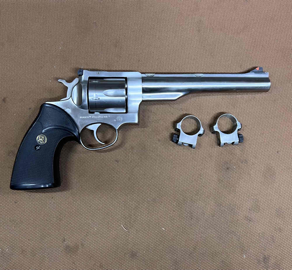Ruger Redhawk 44 Mag 7.5" barrel Pachmayr grips stainless finish