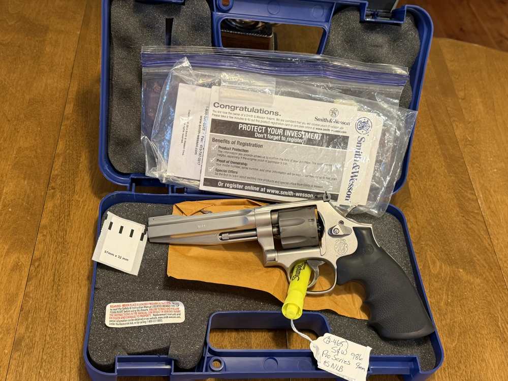 S&W 986 PRO SERIES 9mm Revolver EXCELLENT in BOX! (2-465)