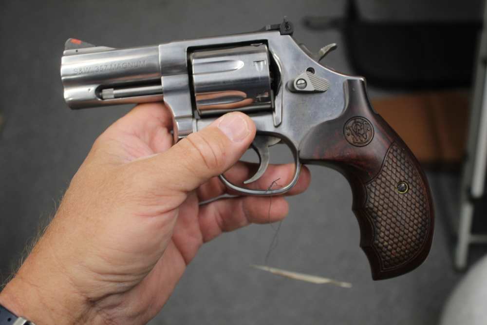 SMITH WESSON 686-6 IN 357 MAG 7 SHOT REVOLVER
