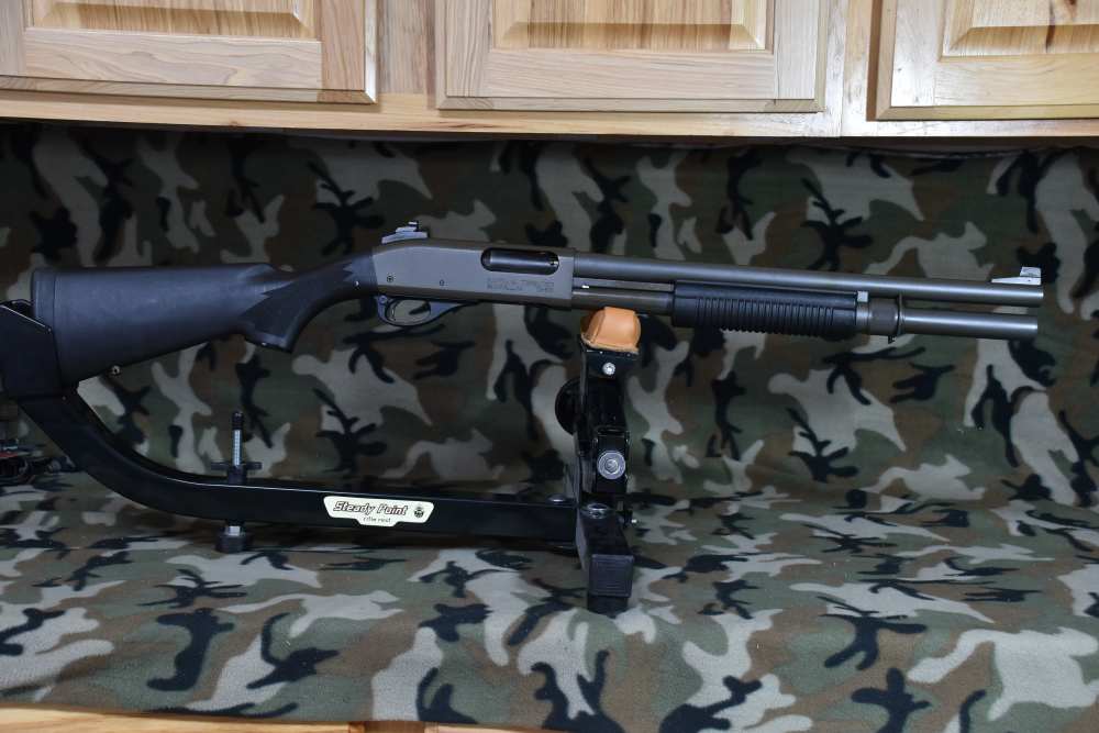 Remington 870 / Scatter Gun Technologies TR870 12 Gauge