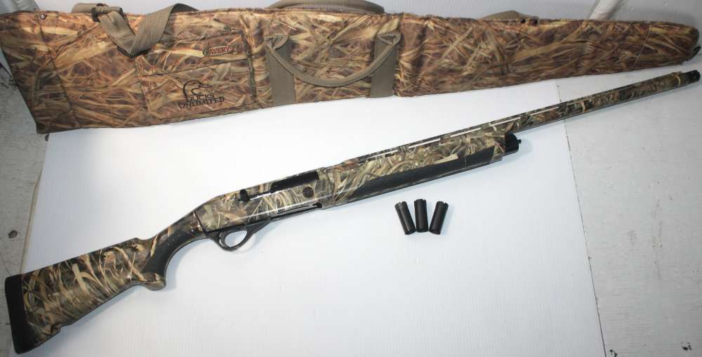 FRANCHI Affinity 12GA Semi-Auto Shotgun 28" VR Barrel 3" Max-5 Camo NICE