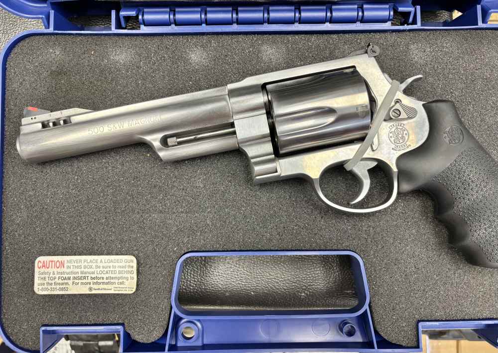 SMITH AND WESSON MODEL 500 S&W REVOLVER