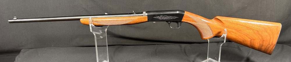 95%+ Browning SA-22 Grade 1 19" .22LR MFG 1989 W/1815 Case *PENNY NO RES*