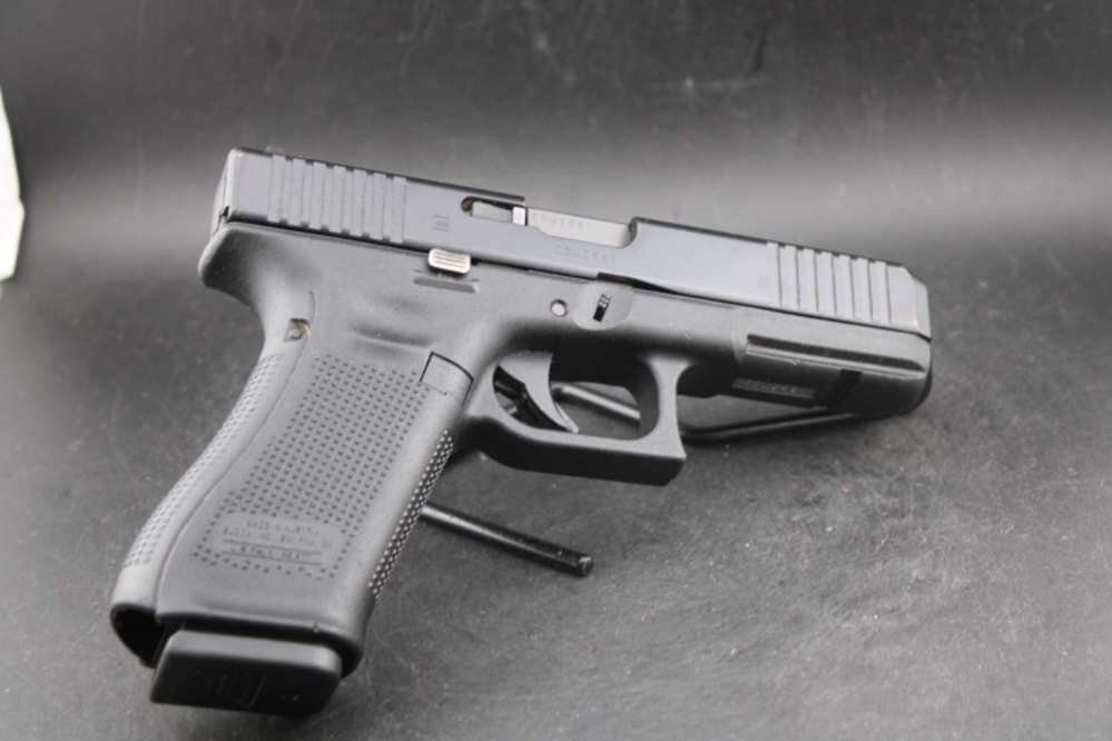 Glock 22 Gen 5 .40S&W Item P-256