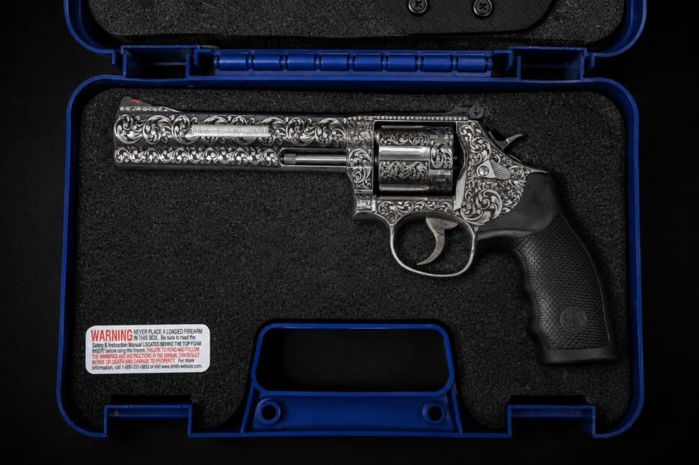 Smith & Wesson 686-6 Custom Engraved .357 Magnum Revolver