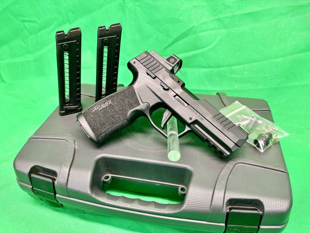 Sig Sauer P322 .22 LR 3-20rd Mass In Box w/Romeo Zero Elite Threaded .22LR
