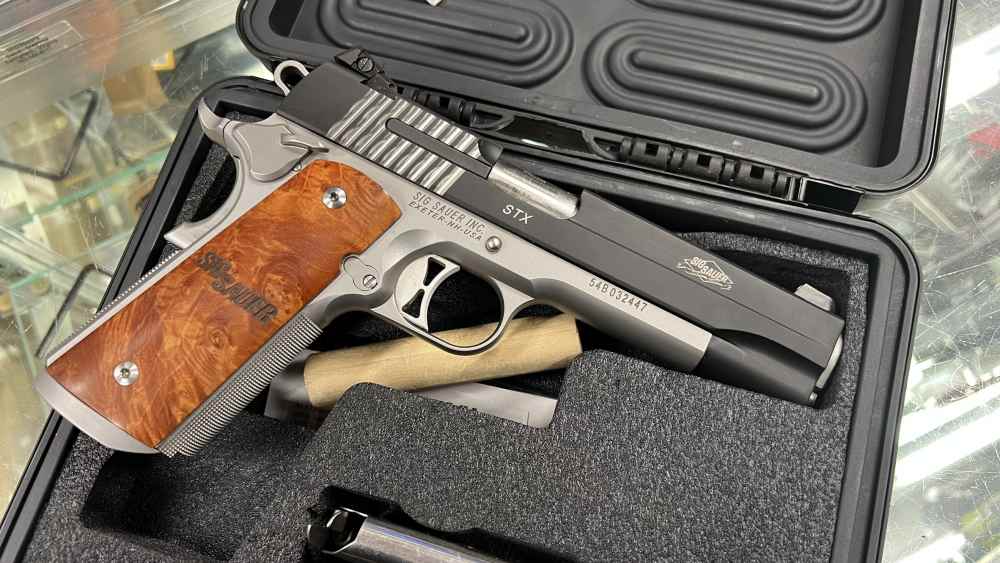 Sig Sauer 1911 STX 5inch Stainless w/Blackened Stainless Slide w/1mag USED